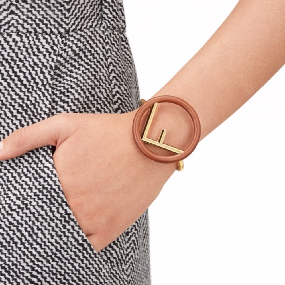 FENDI LOGO BRACELET